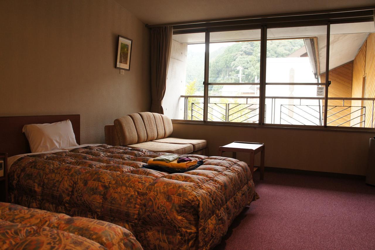 Kamiyama Onsen Hotel Shikinosato & Iyashinoyu Tokushima Esterno foto