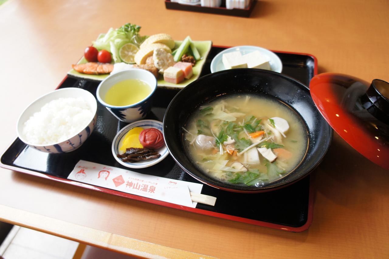 Kamiyama Onsen Hotel Shikinosato & Iyashinoyu Tokushima Esterno foto